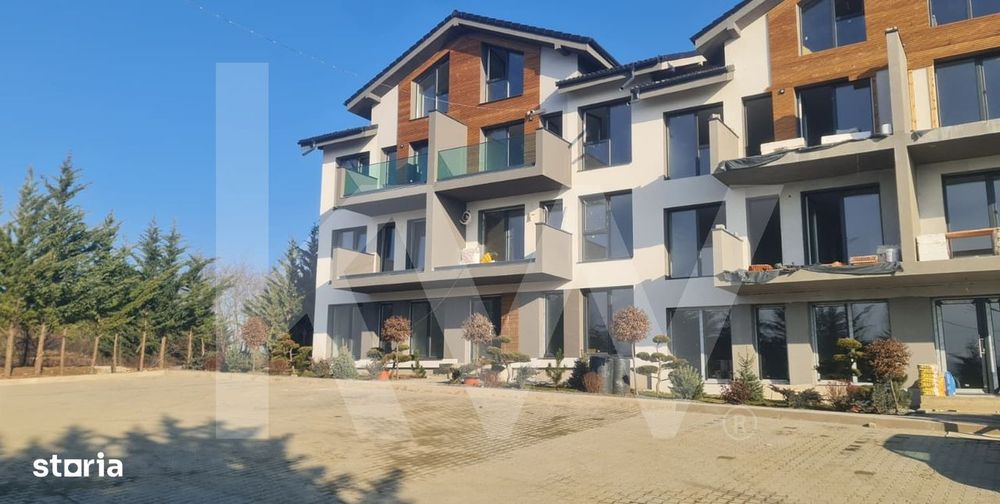 Apartament 3 camere, doua bai, curte 50 mp -Natura la tine acasa! Cris