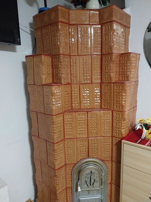 Sobă de teracotă în stare foarte bună negociabil