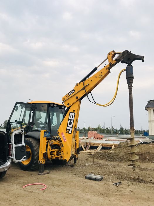 Экскаватор. Услуги экскаватор-погрузчика