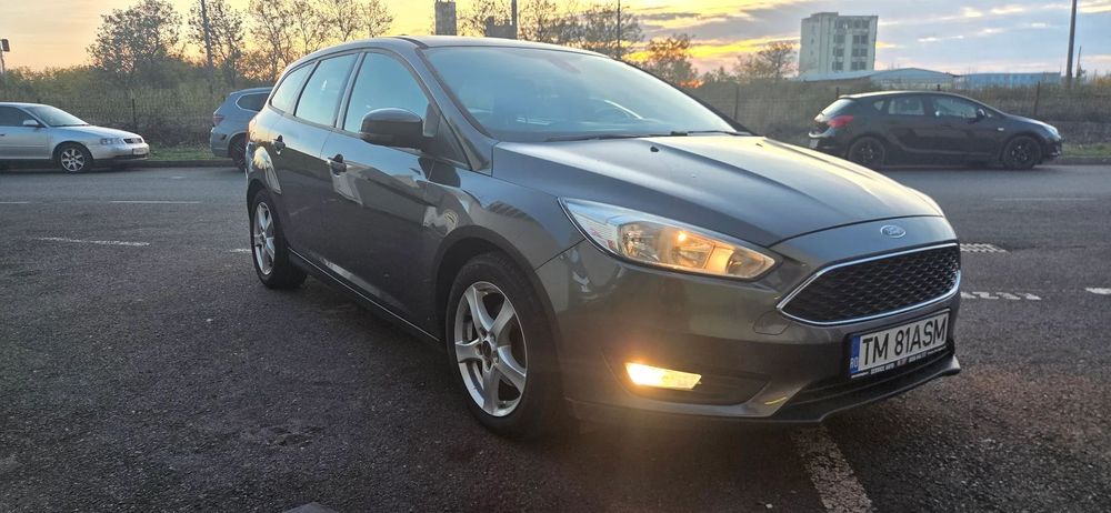 Ford Focus Masina de familie cu costuri reduse adusa personal din Germania.