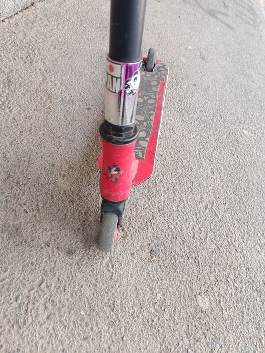 Продам трюковой самокат чили