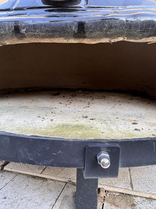 Пещ за пици Kamado