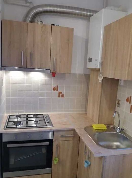 Дава се под наем Едностаен апартамент в Пловдив, Южен - 29 кв.м за 153 € - Снимка #1