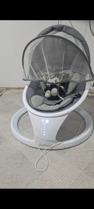 Vand leagan electric in stare foarte buna