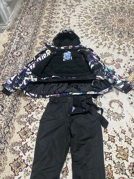 Лыжный костюм для девочки