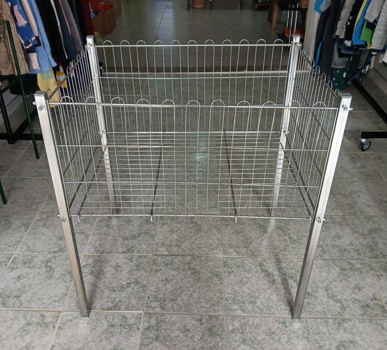 Кош за дрехи за магазин