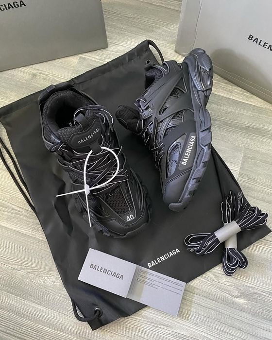 Balenciaga Track