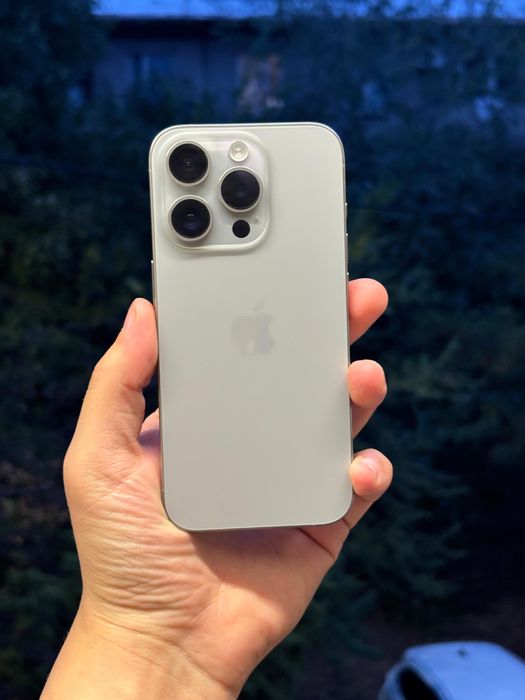 iPhone 15 PRO 25GB