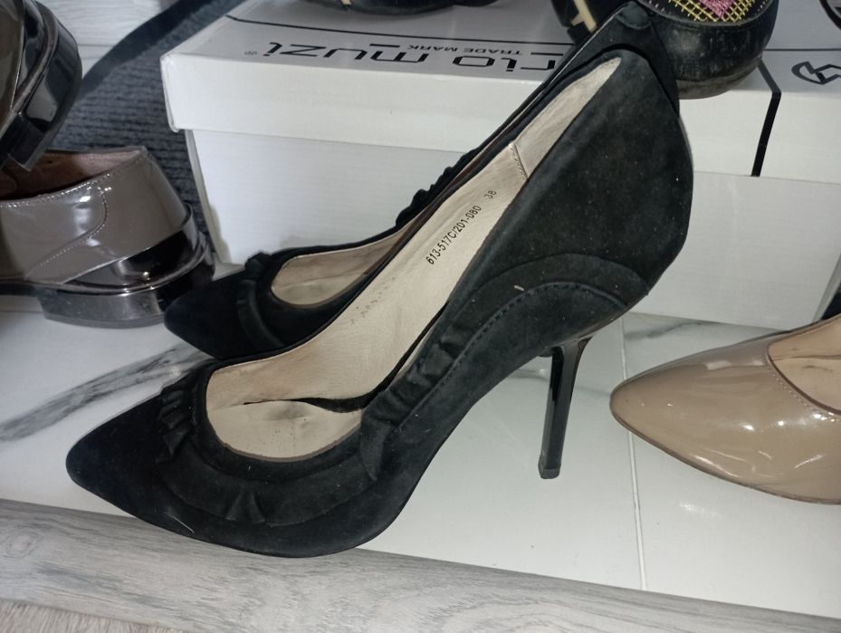 Продам туфли лодочки