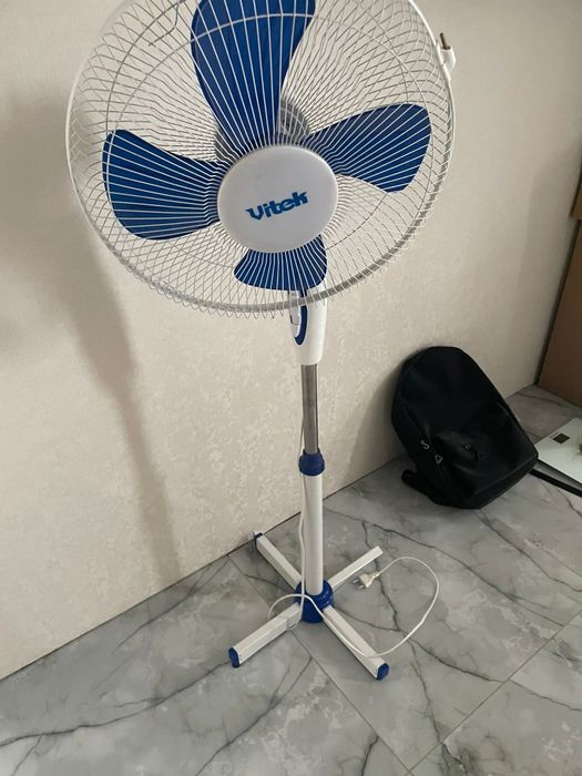 Вентилятор в робочом состояние