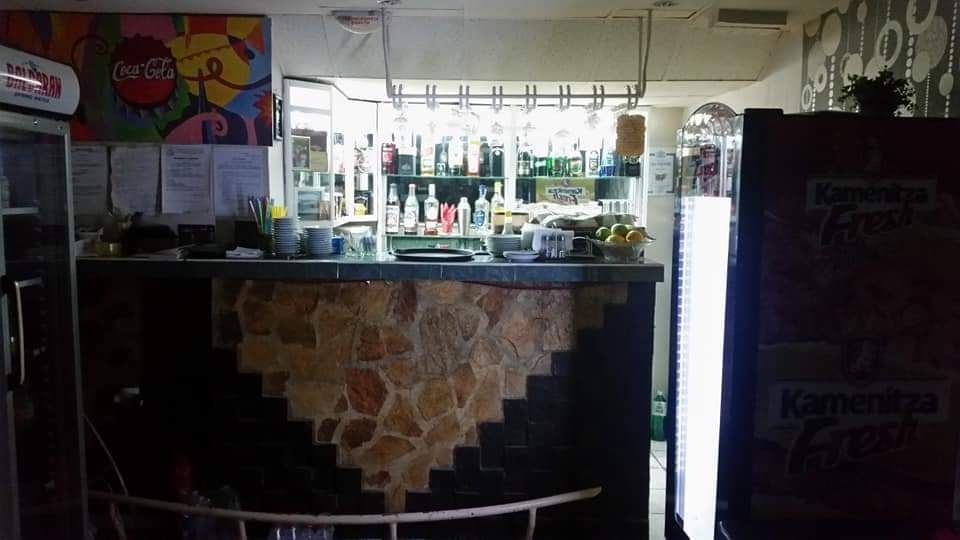 Продават се търговски обекти! МОЖЕ И НА ИЗПЛАЩАНЕ