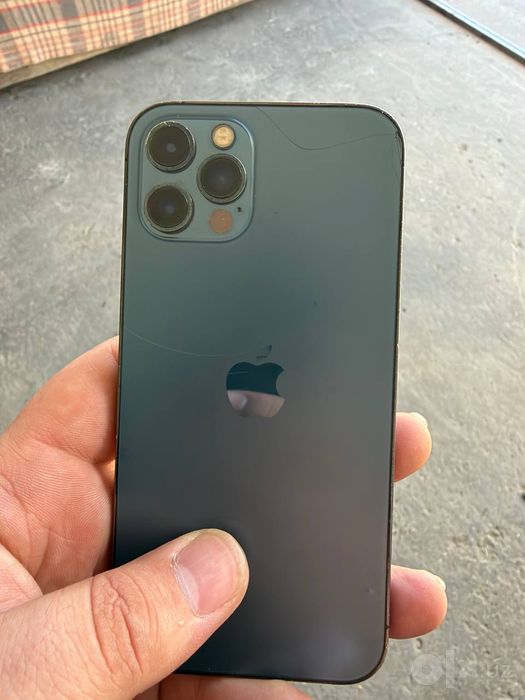 Iphone 12 pro 128gb.