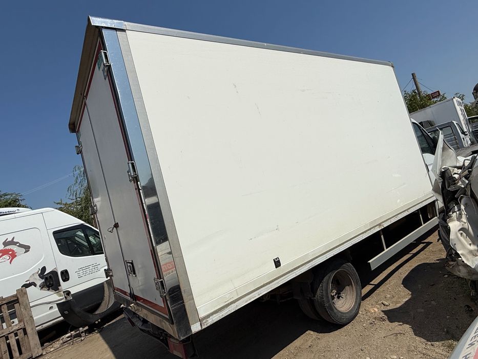 Фургон термоизолиран