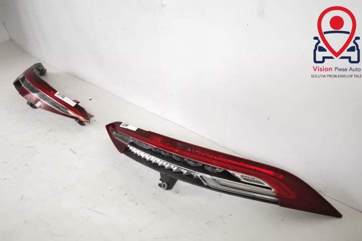 Спирачен Стоп Десен Оригинален Led Mercedes-Benz AMG GT / Mercedes-Ben