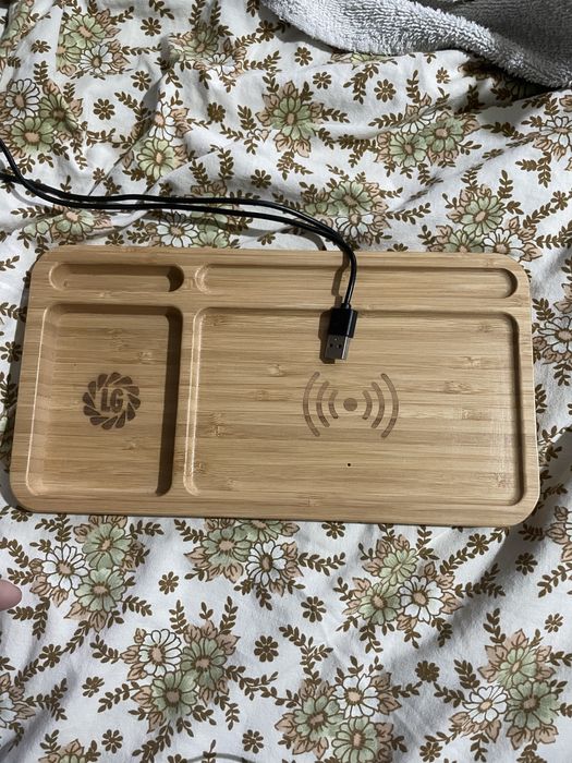 Панель для беспроводной зарядки