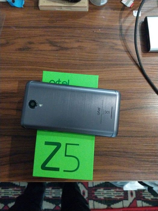 Телефон сотилади