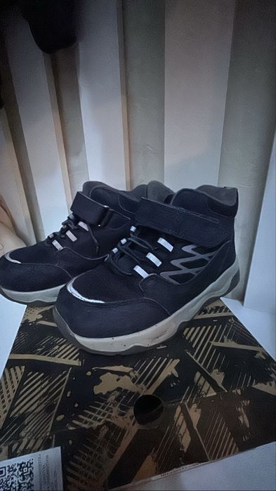 Демисезонные ботинки