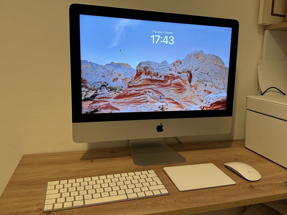 iMac / i5 2019 / 21.5 inch / Retina 4K / Full pack