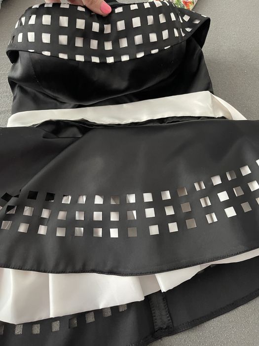 Рокли носени по 1 път