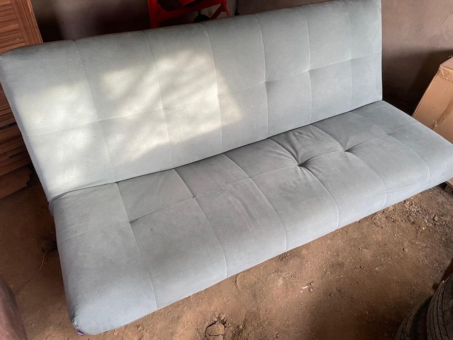 Сатылады  бағалары жазылып тұр