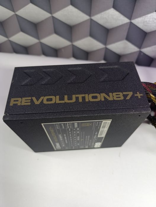 Sursa modulara 1000 W gold enermax revoluțion  87+