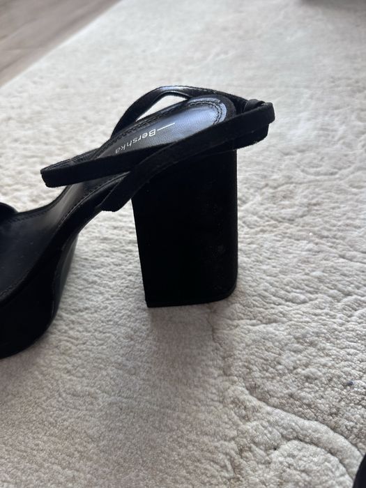 Sandale casual  Berska