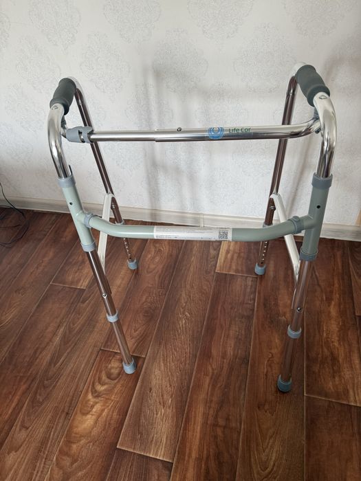 Медицинский ходунок