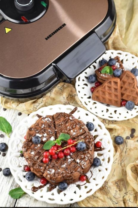 Aparat pentru facut gofre și vafe HEINNER NOU - 110 Lei