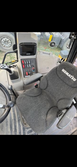 Buldoexcavator Komatsu wb93 r 2020