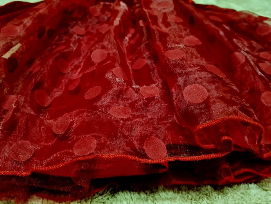 Детска рокля за момиче размер 104/110 нова