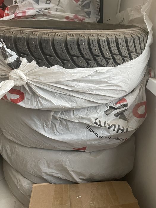225/60R17, зима, шипованные