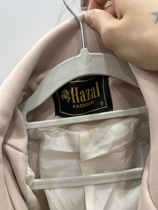 Пальто средней длины