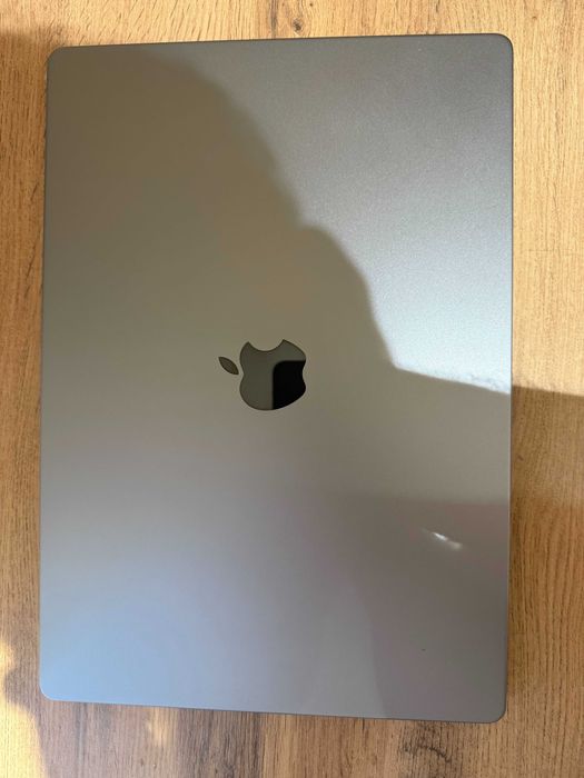 MacBook PRO 16" M2 pro 16/512