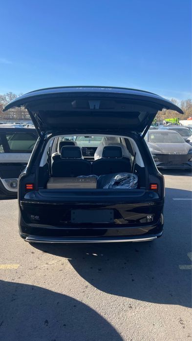 Zeekr 9x max 55kw 2ta monitorli