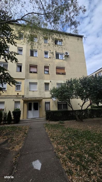 Apartament 3 camere de vanzare – Aleea Humulesti