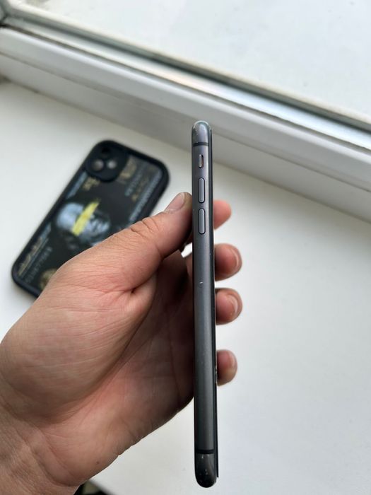 Айфон 11 на 128 г