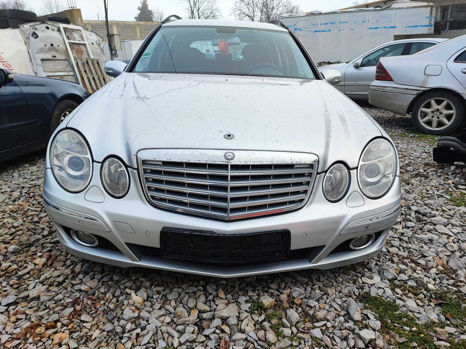 Мерцедес E 280 CDI 190 коня На Части