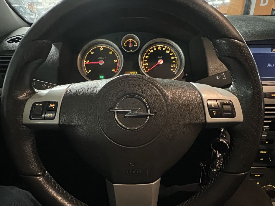 Opel Astra H 1.9 150cp