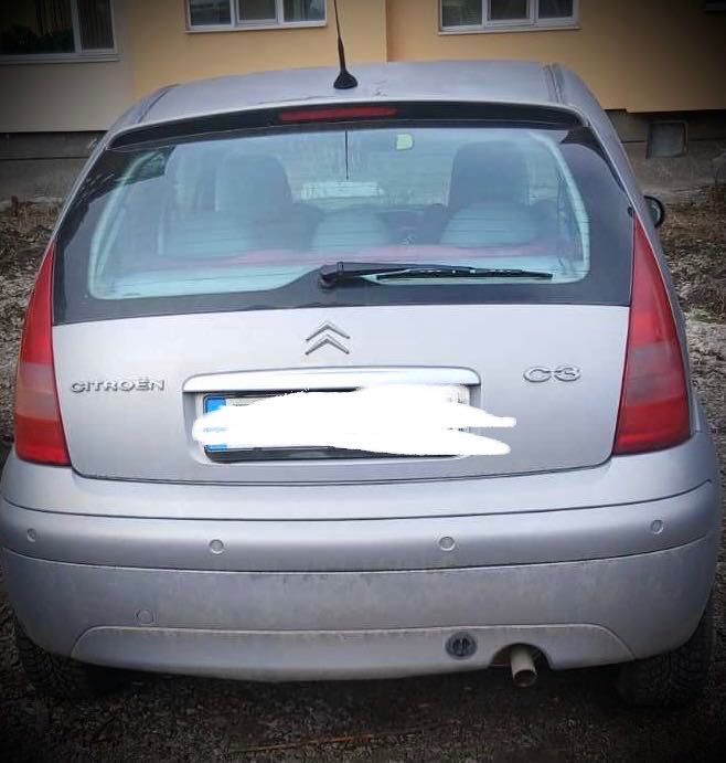 Автомобил Ситроен С3