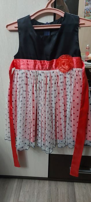 Платья для девочки 500тнг.