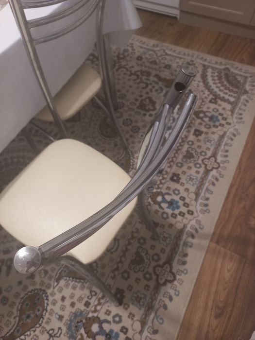 Комплект стульев из 6 штук