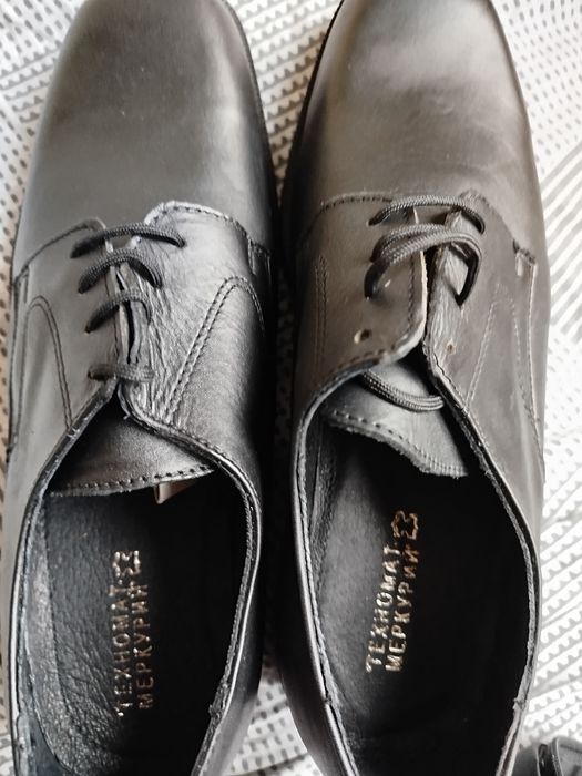 Продавам мъжки обувки