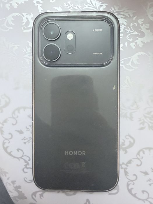 Honor 600 новый 12/256 гб