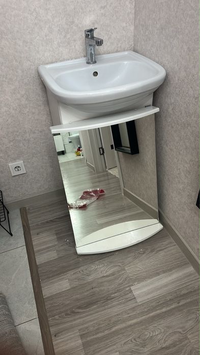 тумба с раковиной