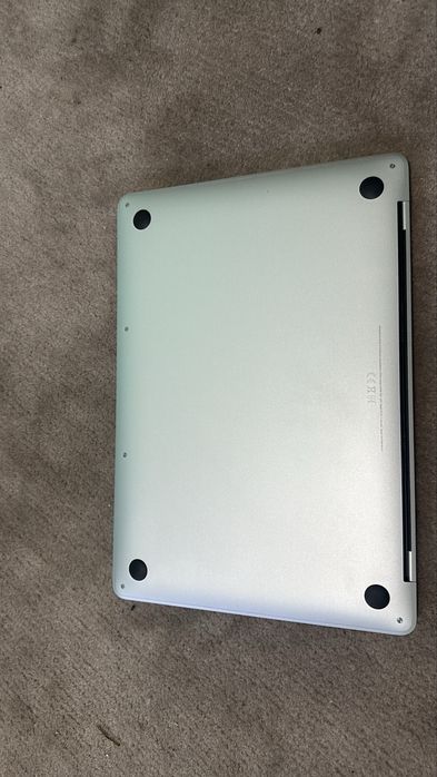 Macbook pro 2020 продам или обменяю