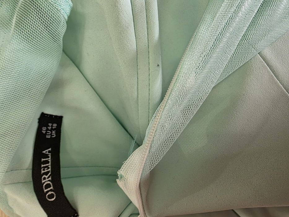 Продам платье очень красивое