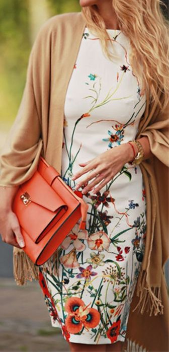 Zara Rochie midi conica alba cu model  floral
