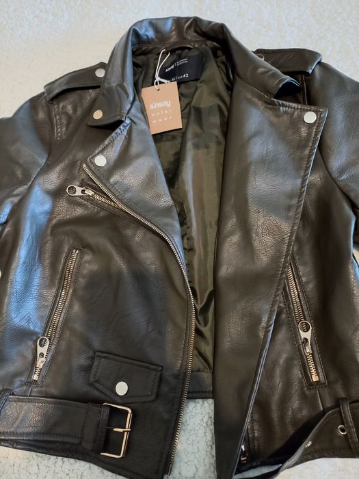 Дамско кожено яке