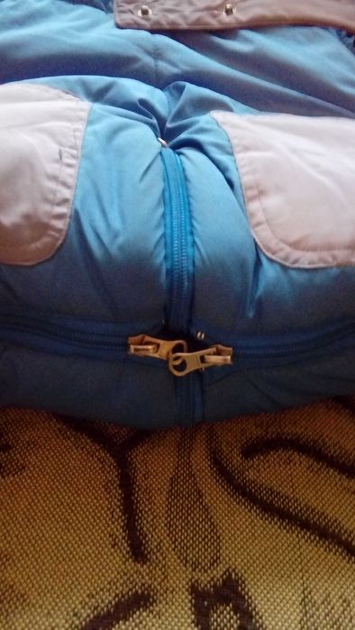 Продаю комбинезончик .