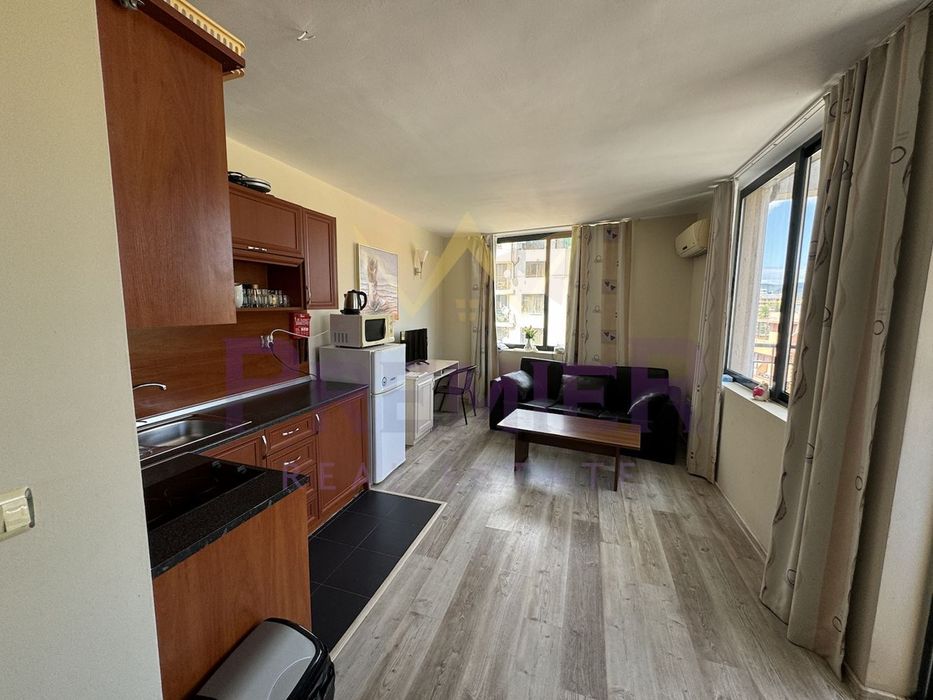 Продава се Тристаен апартамент в к.к. Слънчев бряг - 113 кв.м за 406 €/кв.м - Снимка #11